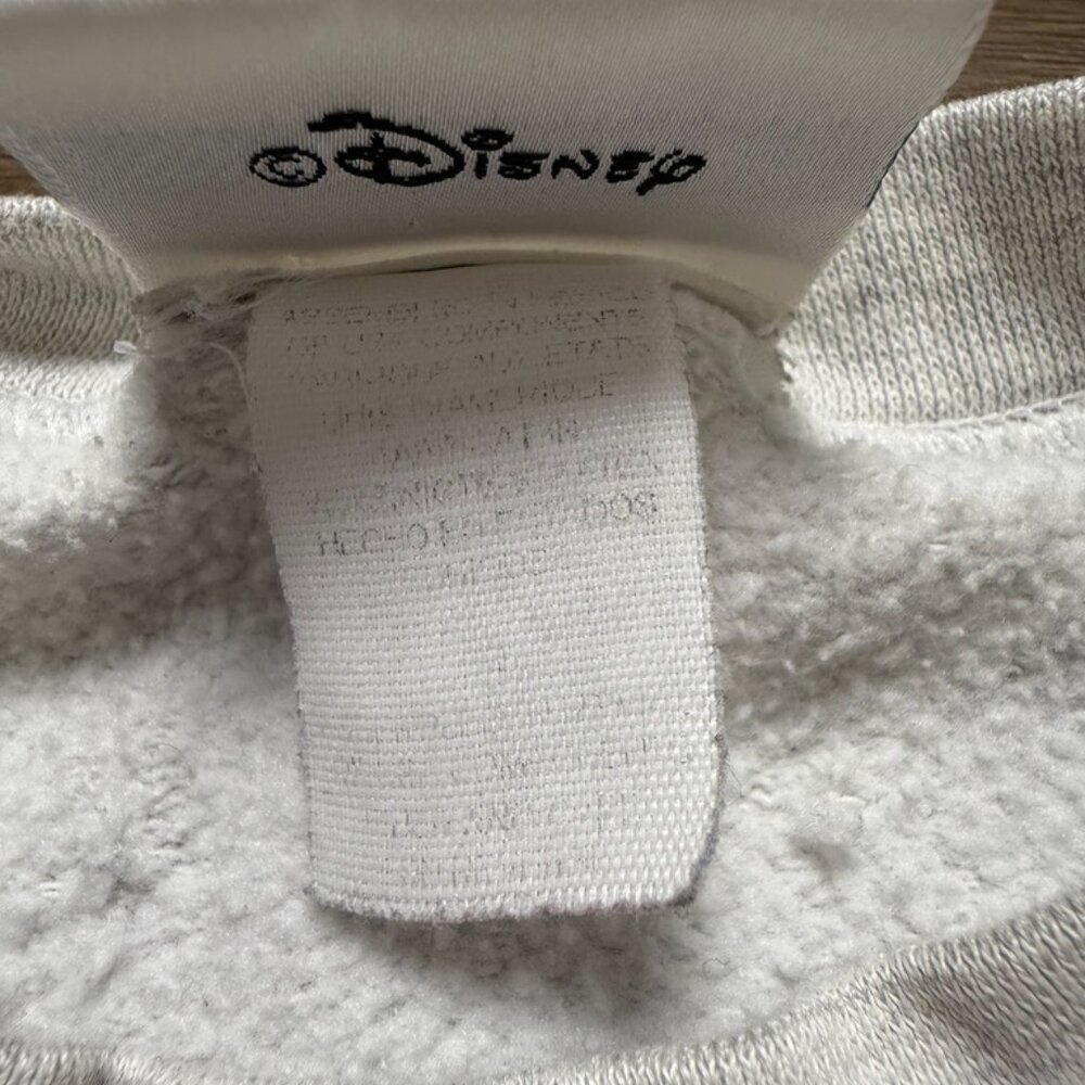 Vintage Walt Disney World Rainbow Embroidered Crewneck Sweatshirt Size Small - Picture 4 of 9